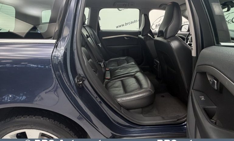 
								Volvo V70 2.4D Momentum 2010 full									