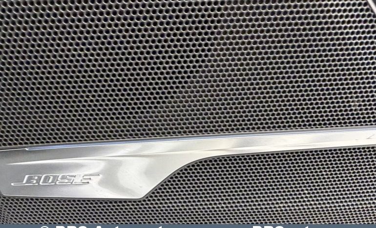 
								Audi Q7 3.0 TDI S-Line Plug-In Automatas 2016 full									