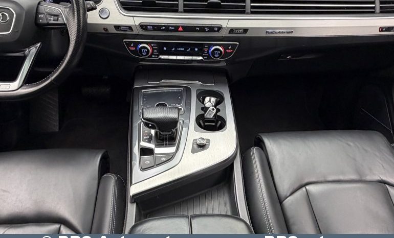 
								Audi Q7 3.0 TDI S-Line Plug-In Automatas 2016 full									