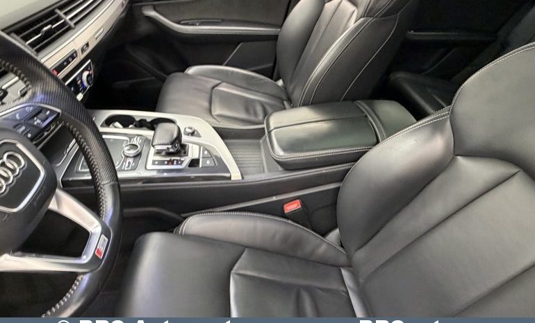 
								Audi Q7 3.0 TDI S-Line Plug-In Automatas 2016 full									