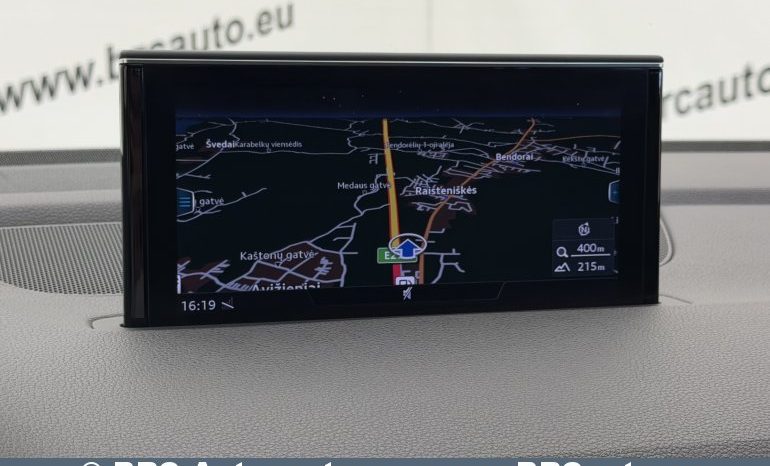 
								Audi Q7 3.0 TDI S-Line Plug-In Automatas 2016 full									