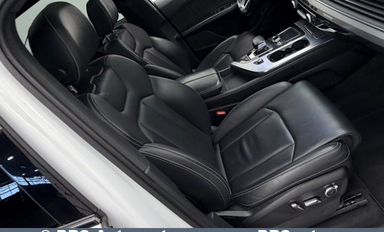 
								Audi Q7 3.0 TDI S-Line Plug-In Automatas 2016 full									