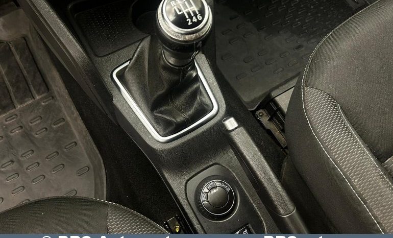 
								Dacia Duster 1.5 dCi 4WD 2018 full									