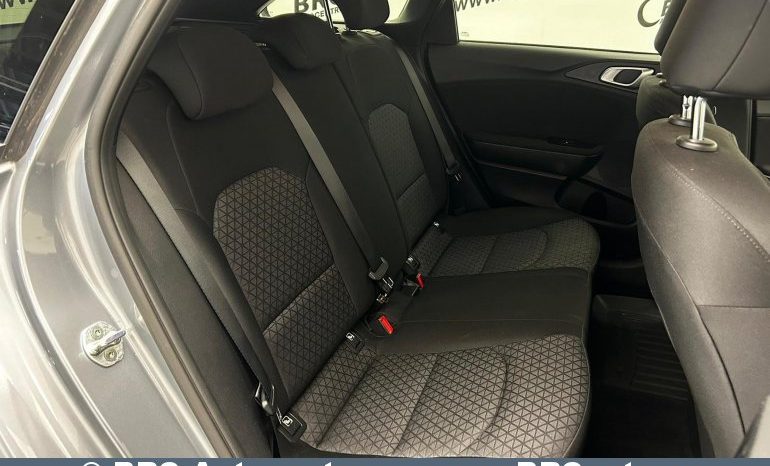 
								Kia Ceed 1.5 T-GDI Sportswagon Automatas 2021 full									