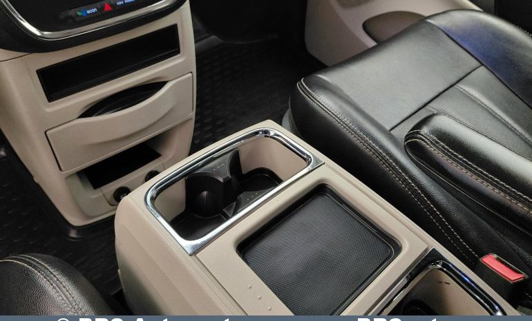 
								Chrysler Town Country 3.6 LPG Automatas 2012 full									