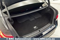 
										BMW 330 e Plug-In Automatas 2020 full									
