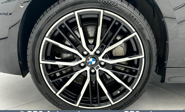 
								BMW 330 e Plug-In Automatas 2020 full									