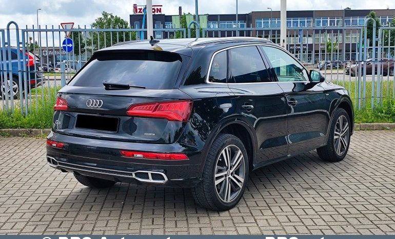 
								Audi Q5 55 TFSI Plug-in Hybrid Quattro 2020 full									
