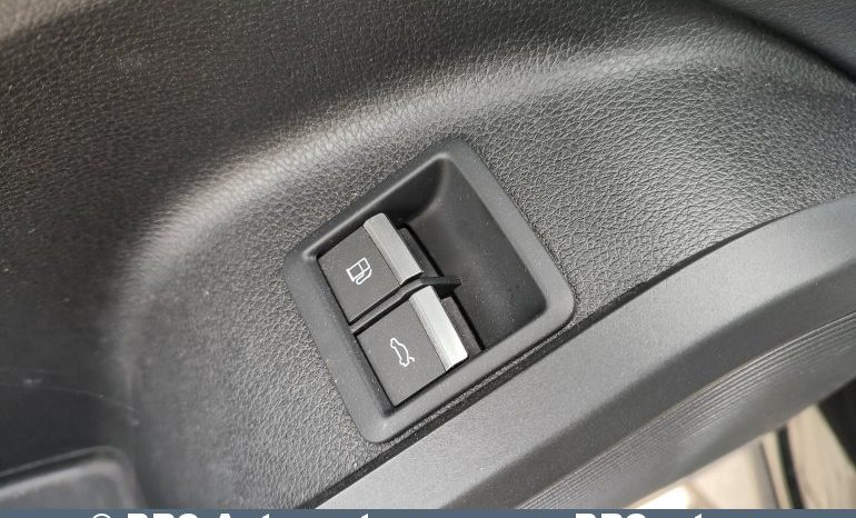 
								Audi Q5 55 TFSI Plug-in Hybrid Quattro 2020 full									