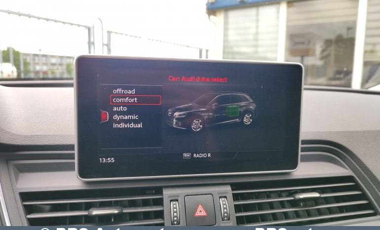 
								Audi Q5 55 TFSI Plug-in Hybrid Quattro 2020 full									