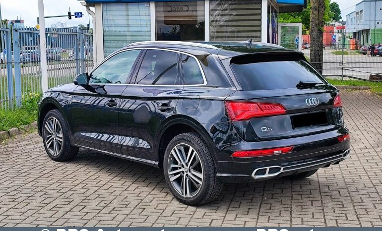 
								Audi Q5 55 TFSI Plug-in Hybrid Quattro 2020 full									