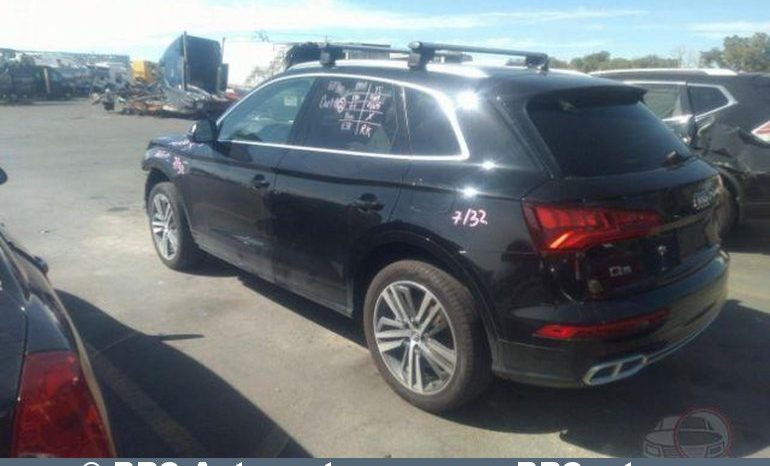 
								Audi Q5 55 TFSI Plug-in Hybrid Quattro 2020 full									