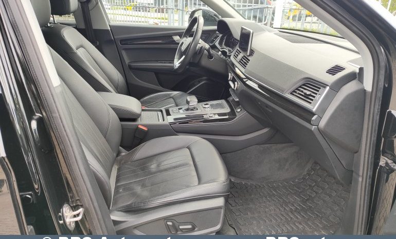 
								Audi Q5 55 TFSI Plug-in Hybrid Quattro 2020 full									