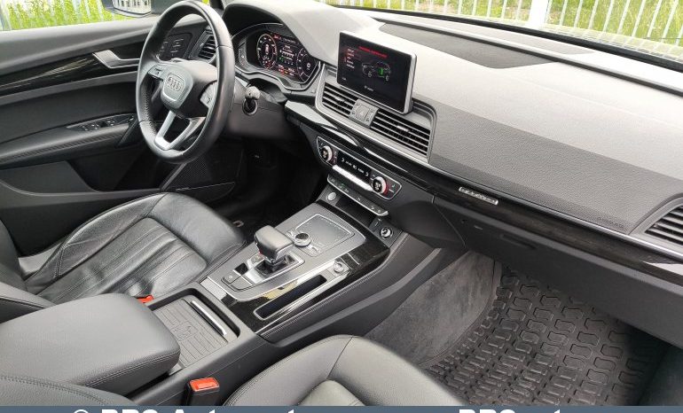 
								Audi Q5 55 TFSI Plug-in Hybrid Quattro 2020 full									