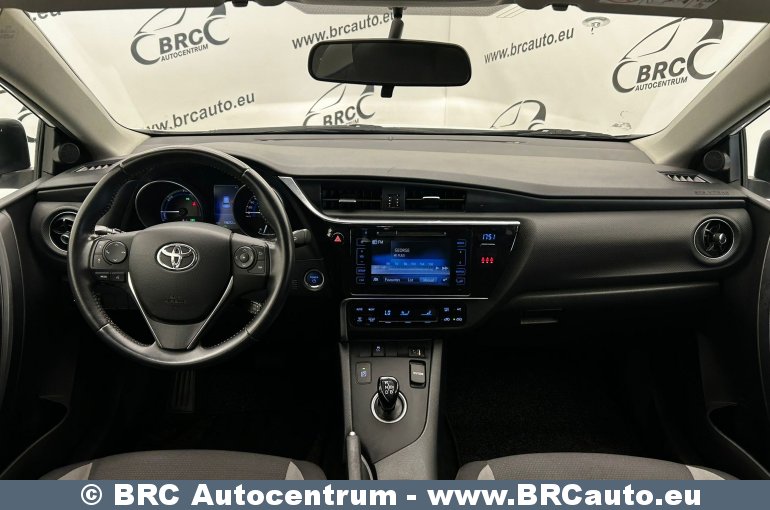 Toyota Auris 1.8 Hybrid Automatas 2016