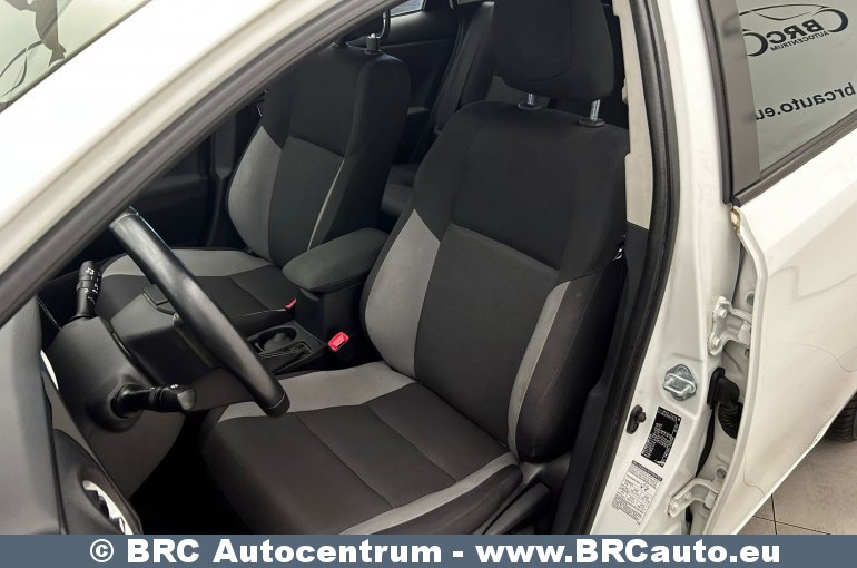 Toyota Auris 1.8 Hybrid Automatas 2016
