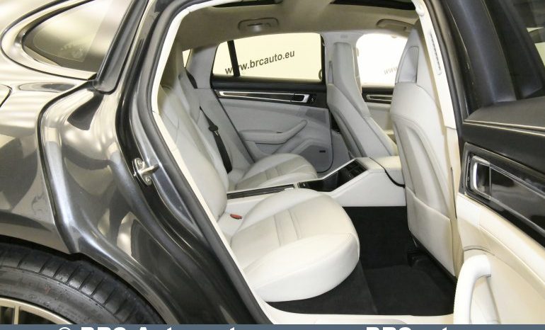 
								Porsche Panamera Turbo 2017 full									