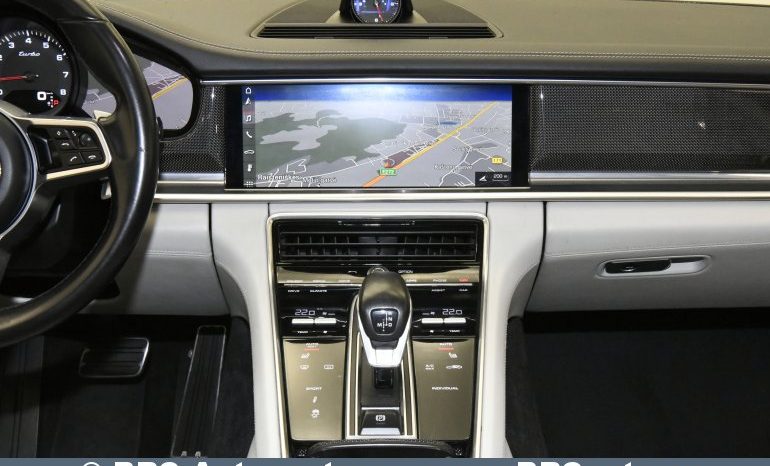 
								Porsche Panamera Turbo 2017 full									