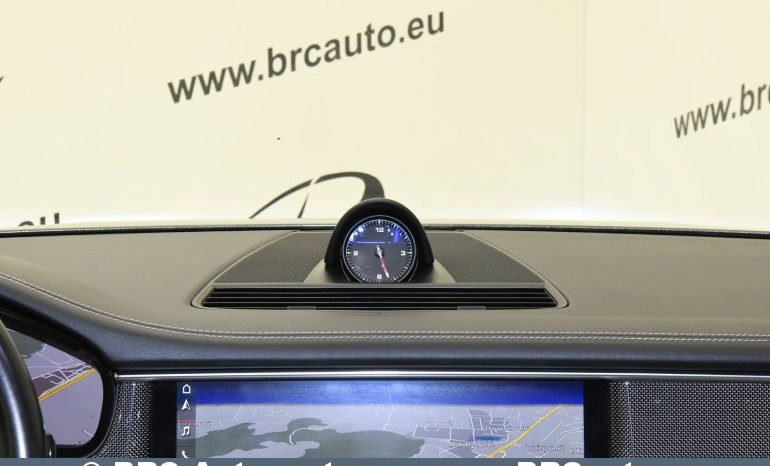 
								Porsche Panamera Turbo 2017 full									