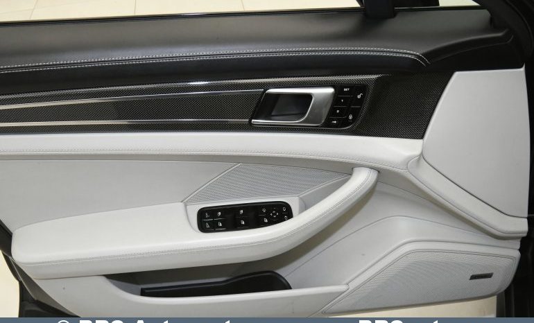 
								Porsche Panamera Turbo 2017 full									