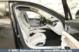 
										Porsche Panamera Turbo 2017 full									