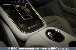 
										Porsche Panamera Turbo 2017 full									