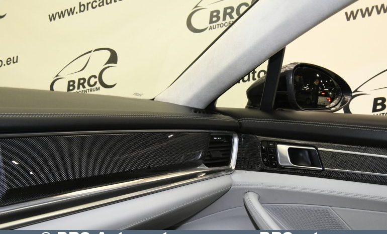 
								Porsche Panamera Turbo 2017 full									