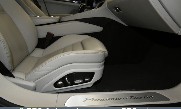 
								Porsche Panamera Turbo 2017 full									