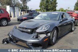 
										Porsche Panamera Turbo 2017 full									