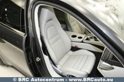 
										Porsche Panamera Turbo 2017 full									