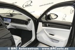 
										Porsche Panamera Turbo 2017 full									