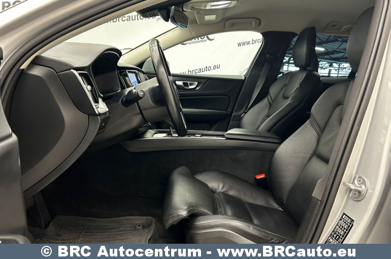 Volvo V60 Cross Country 2.0T mild-hybrid AWD Automatas 2023
