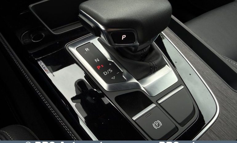 
								Audi Q5 55 TFSI Plug-In Hybrid Quattro Automatas 2024 full									