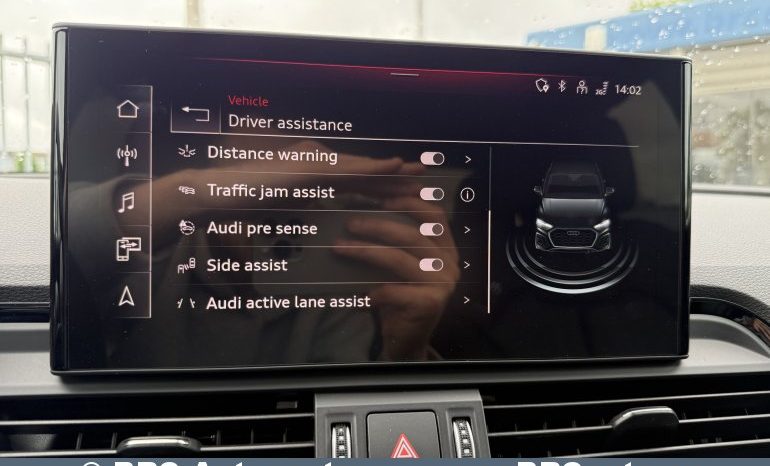 
								Audi Q5 55 TFSI Plug-In Hybrid Quattro Automatas 2024 full									