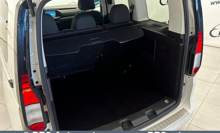 
								Volkswagen Caddy 2.0 TDI Automatas 2021 full									