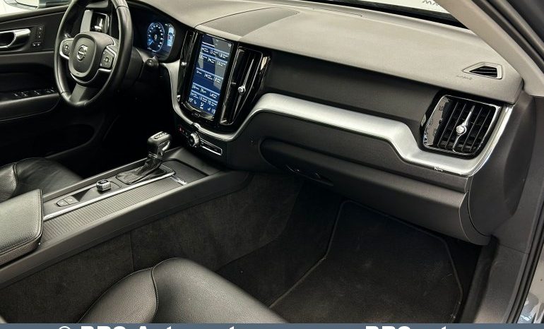 
								Volvo XC 60 T5 AWD Automatas 2018 full									