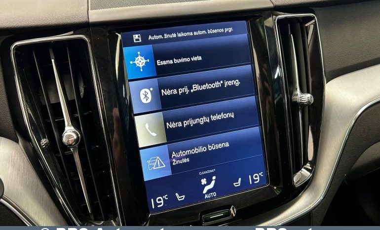 
								Volvo XC 60 T5 AWD Automatas 2018 full									