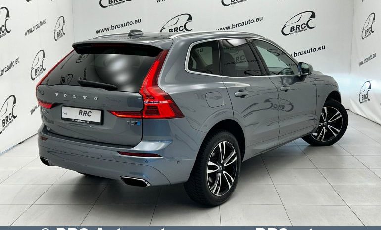 
								Volvo XC 60 T5 AWD Automatas 2018 full									
