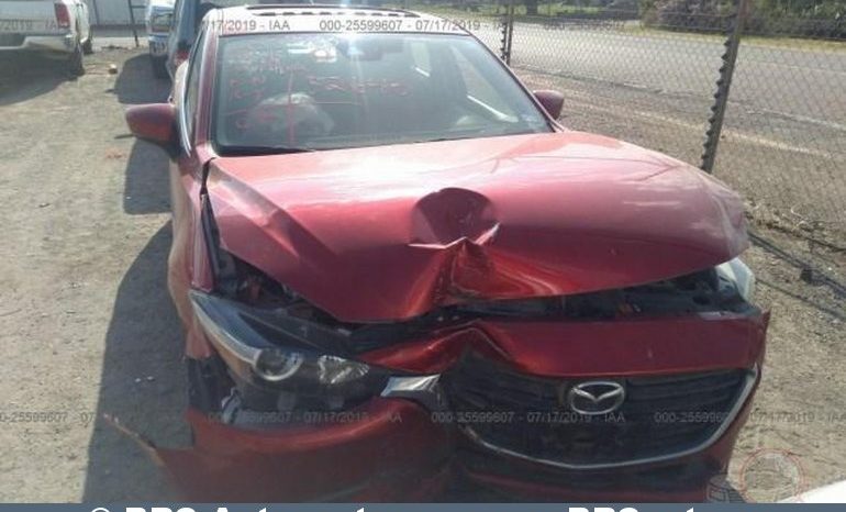 
								Mazda 3 2.0 SkyActiv-G Automatas 2017 full									