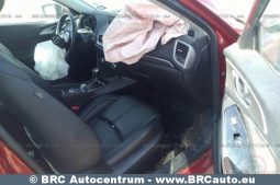 
										Mazda 3 2.0 SkyActiv-G Automatas 2017 full									