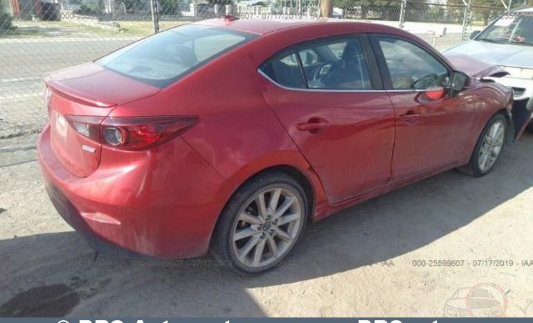 
								Mazda 3 2.0 SkyActiv-G Automatas 2017 full									