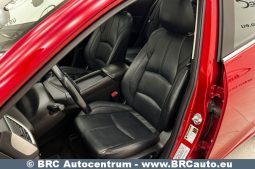 
										Mazda 3 2.0 SkyActiv-G Automatas 2017 full									