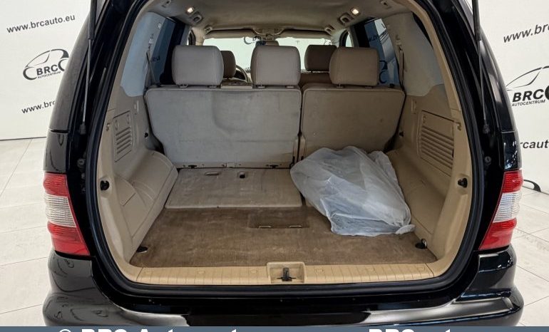 
								Mercedes-Benz ML 270 CDI Automatas 2003 full									