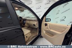 
										Mercedes-Benz ML 270 CDI Automatas 2003 full									
