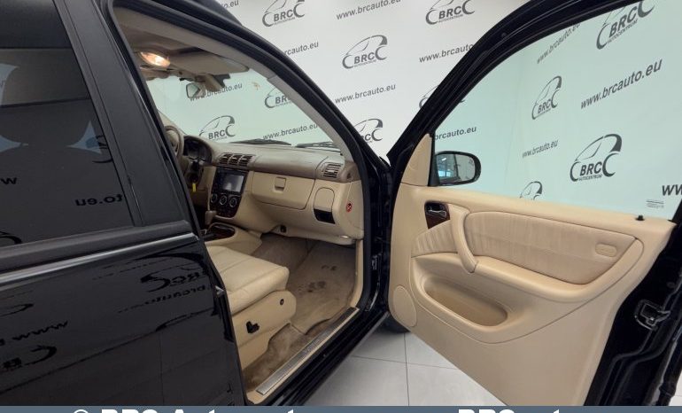 
								Mercedes-Benz ML 270 CDI Automatas 2003 full									