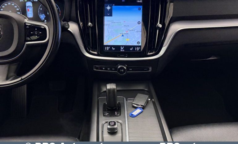 
								Volvo V60 B3 Mild-Hybrid Automatas 2021 full									