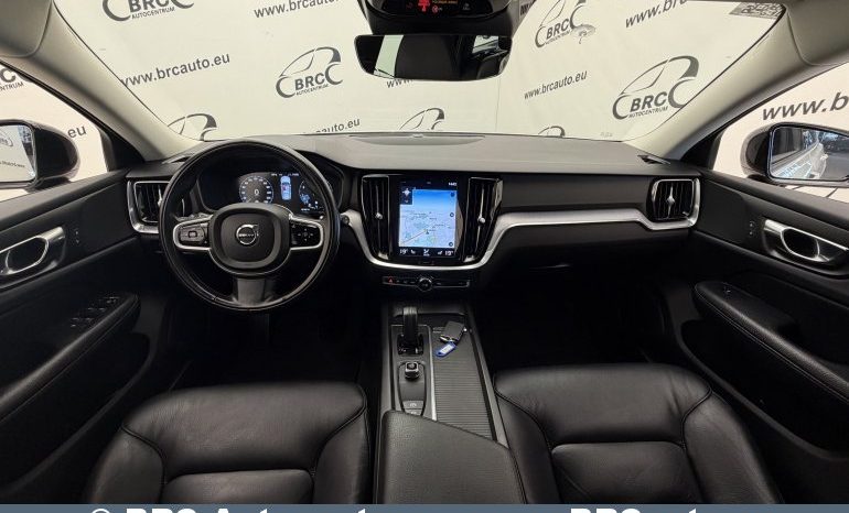
								Volvo V60 B3 Mild-Hybrid Automatas 2021 full									