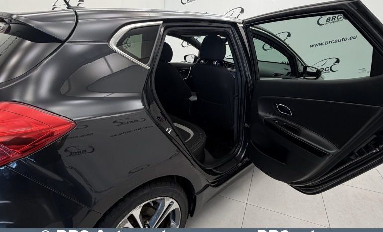 
								Kia Ceed 1.6 CRDi GT-Line 2015 full									