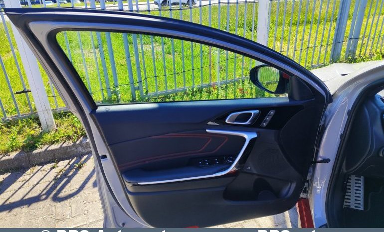 
								Kia Proceed GT 1.6 T-GDI 2019 full									
