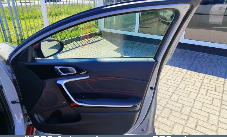 
								Kia Proceed GT 1.6 T-GDI 2019 full									